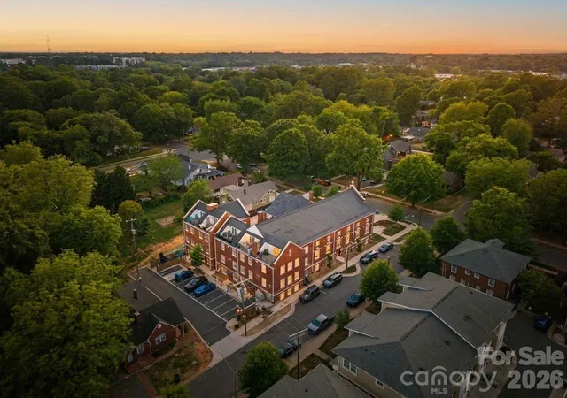2nd image of 201 Grandin Rd #5, Charlotte, NC 28208 | MLS# 4380110