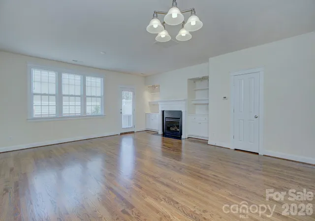 2nd image of 1023 White Point Dr, Huntersville, NC 28078 | MLS# 4380132