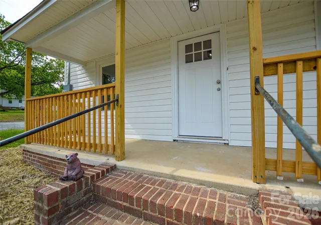 Homes for sale in Albemarle, NC | 730 W Oakwood Ave, Albemarle, NC 28001 | MLS# 4380173