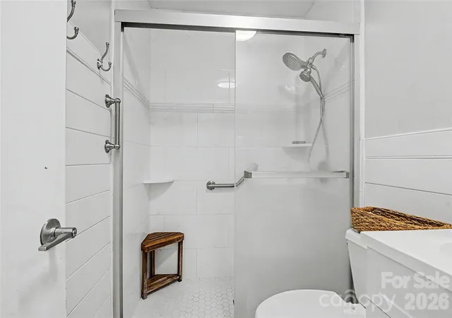 Photo 3 of Single family home for sale at 155 Chestnut Pl, Arden, NC 28704 | MLS# 4380174 | Listing updated on 2026-08-11