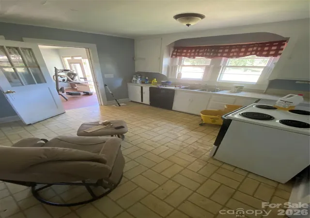 9th image of 3130 Faith Rd, Salisbury, NC 28146 | MLS# 4380201