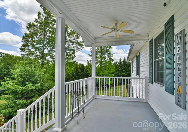 Homes for sale in Flat Rock, NC | 116 Kay Rd, Flat Rock, NC 28731 | MLS# 4380251