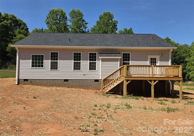 Photo 3 of Single family home for sale at 125 Kiser St, Bessemer City, NC 28016 | MLS# 4380291 | Listing updated on 2026-09-15