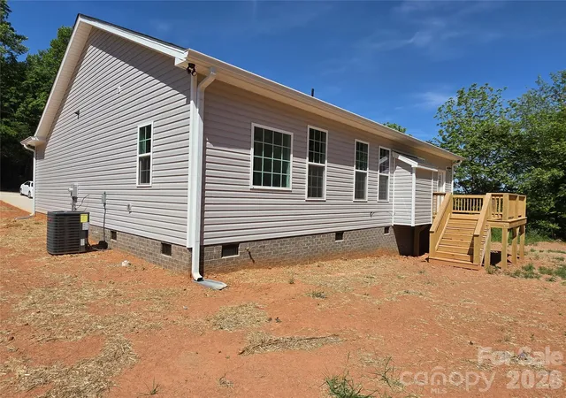 Photo 3 of Single family home for sale at 125 Kiser St, Bessemer City, NC 28016 | MLS# 4380291 | Listing updated on 2026-09-15