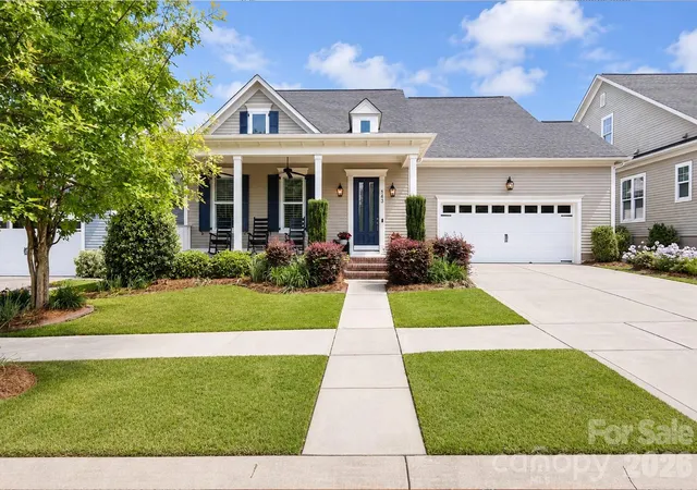 Homes for sale in Fort Mill, SC | 143 Inspired Wy, Fort Mill, SC 29708 | MLS# 4380300
