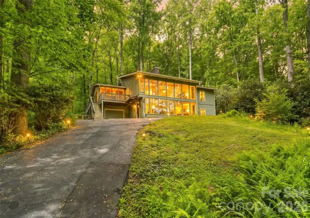 Homes for sale in Brevard, NC | 7820 Greenville Hwy, Brevard, NC 28712 | MLS# 4380349