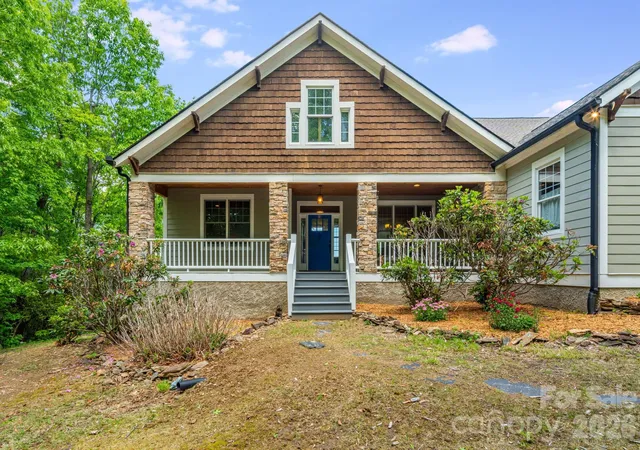 5th image of 1659 High Rock Acres Dr, Black Mountain, NC 28711 | MLS# 4380378