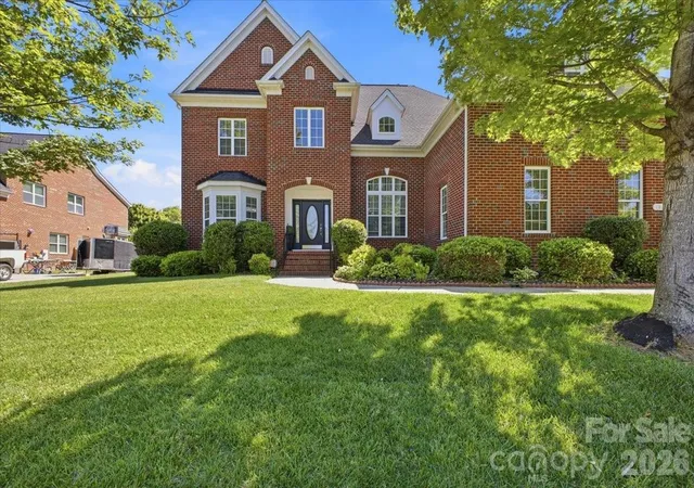 1st image of 1825 Laveta Rd, Charlotte, NC 28269 | MLS# 4380433