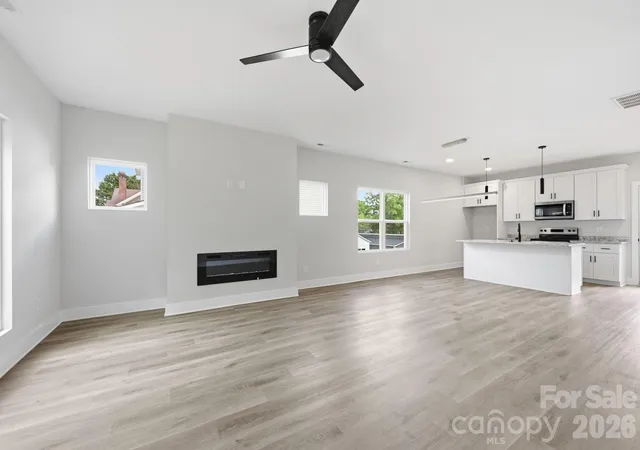 Photo 2 of Single family home for sale at 226 Summit Ave, Albemarle, NC 28001 | MLS# 4380435 | Listing updated on 2026-10-13
