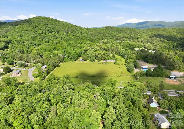 2nd image of 767 New Haw Creek Rd, Asheville, NC 28805 | MLS# 4380449