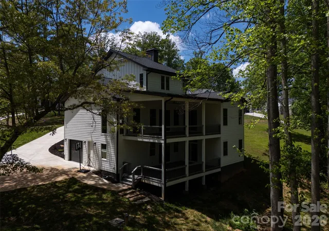 Photo 3 of Single family home for sale at 24 Copper Ml Ct, Candler, NC 28715 | MLS# 4380494 | Listing updated on 2026-10-01