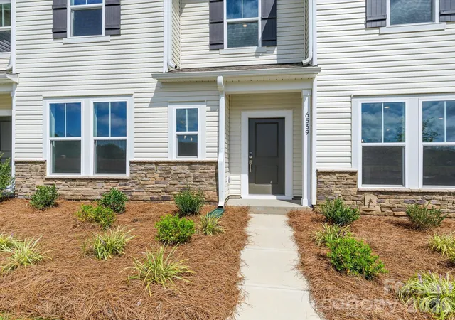39th image of 6539 Fire Lily Ln, Charlotte, NC 28216 | MLS# 4380525