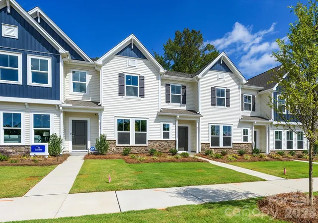 4th image of 6539 Fire Lily Ln, Charlotte, NC 28216 | MLS# 4380525
