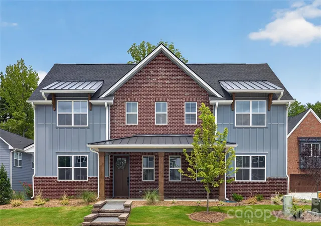 Photo 1 of Sale Pending at 409 Celestial Dr, Fort Mill, SC 29708 | MLS# 4380554 | Listing updated on 2026-08-26