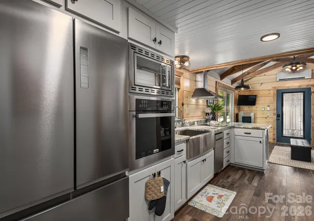 Homes for sale in Lake Toxaway, NC | 61 Boulder Dr #L14-R, Lake Toxaway, NC 28747 | MLS# 4380613