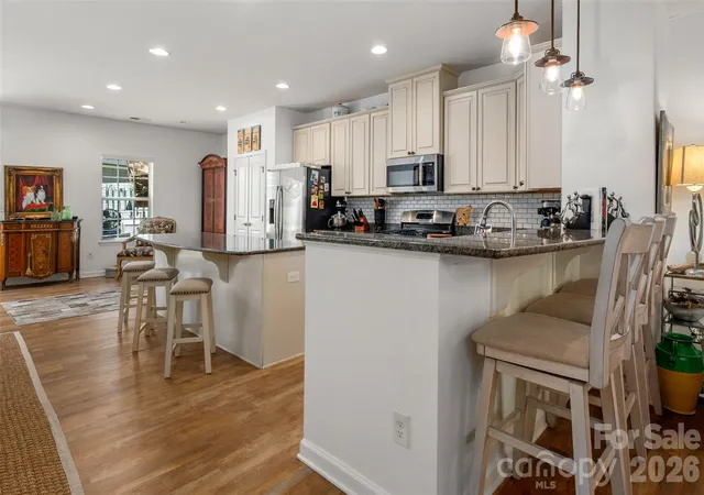 Photo 4 of Sale Pending at 20114 Lamp Lighters Way, Cornelius, NC 28031 | MLS# 4380618 | Listing updated on 2026-09-15