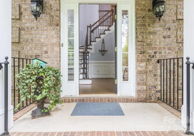 3rd image of 4415 Everclear Ct, Charlotte, NC 28216 | MLS# 4380628