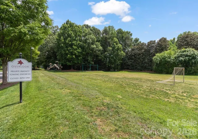 40th image of 4415 Everclear Ct, Charlotte, NC 28216 | MLS# 4380628