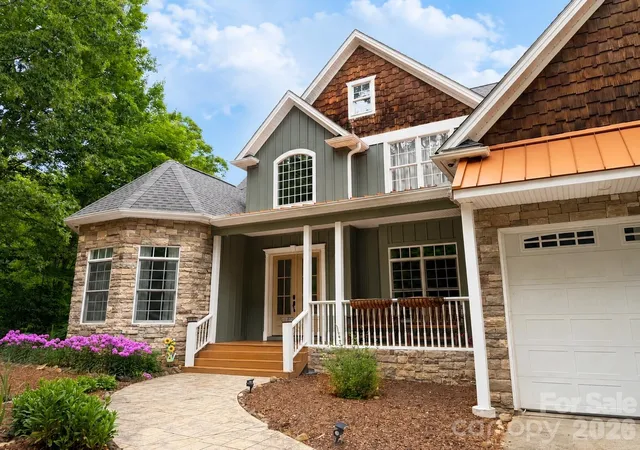 Homes for sale in Swannanoa, NC | 314 Woodland Dr, Swannanoa, NC 28778 | MLS# 4380630