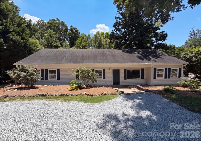 1st image of 1322 Carolyn Dr, Charlotte, NC 28205 | MLS# 4380647