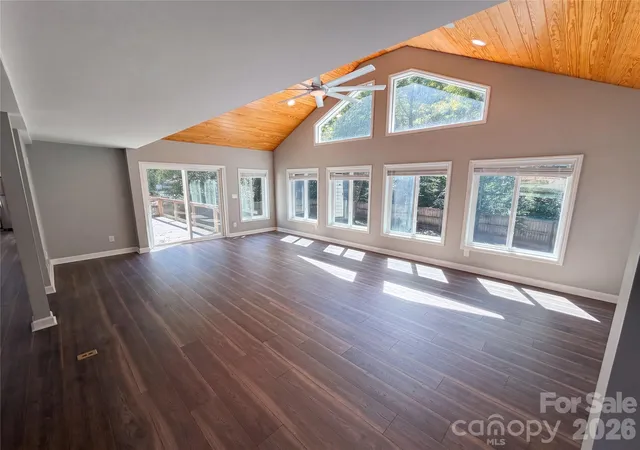Photo 3 of Single family home for sale at 1322 Carolyn Dr, Charlotte, NC 28205 | MLS# 4380647 | Listing updated on 2026-09-15
