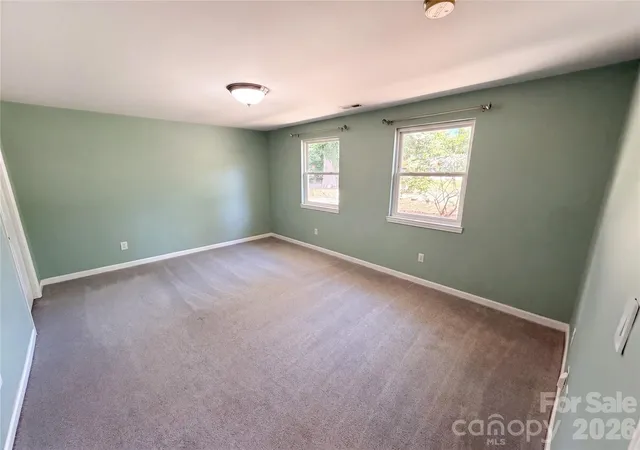 Photo 3 of Single family home for sale at 1322 Carolyn Dr, Charlotte, NC 28205 | MLS# 4380647 | Listing updated on 2026-10-30