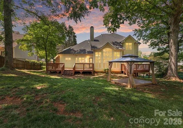 3rd image of 9111 Brocklehurst Ln, Charlotte, NC 28215 | MLS# 4380667