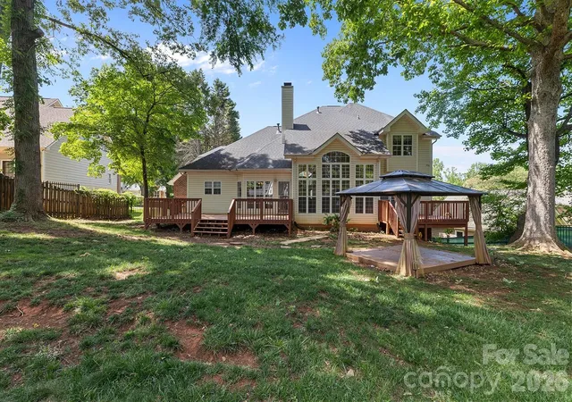 4th image of 9111 Brocklehurst Ln, Charlotte, NC 28215 | MLS# 4380667