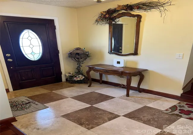 Photo 2 of Sale Pending at 323 Swamp Fox Dr, Fort Mill, SC 29715 | MLS# 4380681 | Listing updated on 2026-09-12