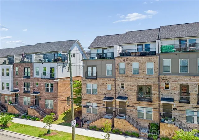 4th image of 12057 Brooklyn Ave, Charlotte, NC 28204 | MLS# 4380692