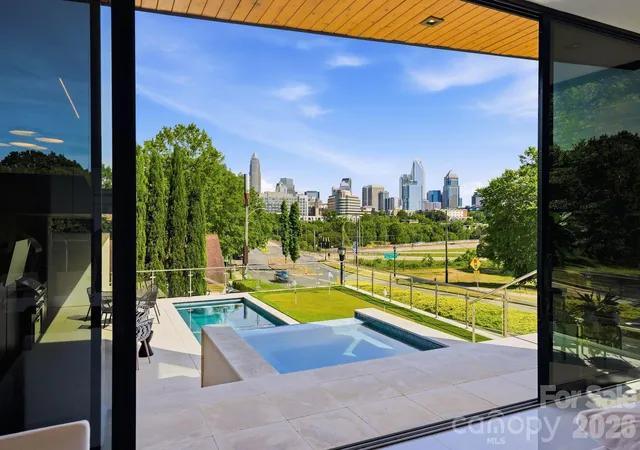 Photo 3 of Single family home for sale at 304 Frazier Ave, Charlotte, NC 28216 | MLS# 4380694 | Listing updated on 2026-09-10