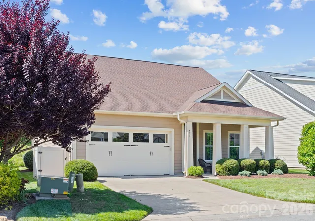 Photo 2 of Single family home for sale at 491 Granite Lake Ct, Denver, NC 28037 | MLS# 4380762 | Listing updated on 2026-10-06