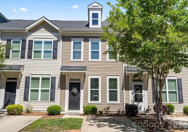 Homes for sale in Mount Holly, NC | 117 N Island Village Dr N, Mount Holly, NC 28120 | MLS# 4380784