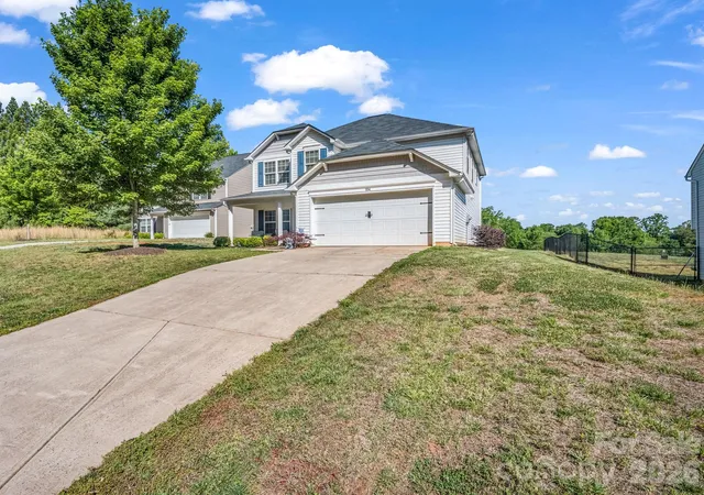 Photo 3 of Single family home for sale at 104 Bermuda Run, Shelby, NC 28150 | MLS# 4380786 | Listing updated on 2026-06-03