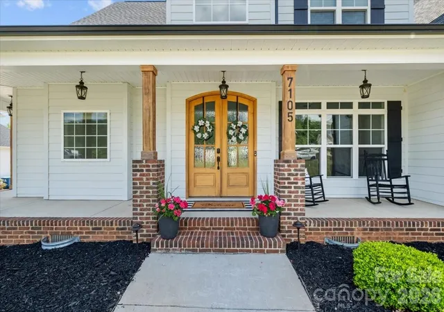 2nd image of 7105 Rae Farms Wy, Greensboro, NC 27455 | MLS# 4380793