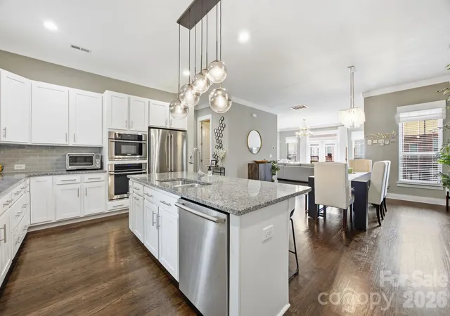 3rd image of 863 Academy St, Charlotte, NC 28205 | MLS# 4380828