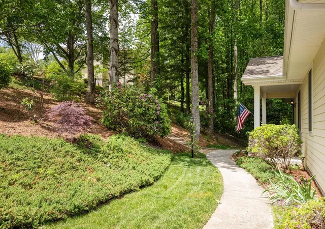 5th image of 113 Chancery Ct, Flat Rock, NC 28731 | MLS# 4380849