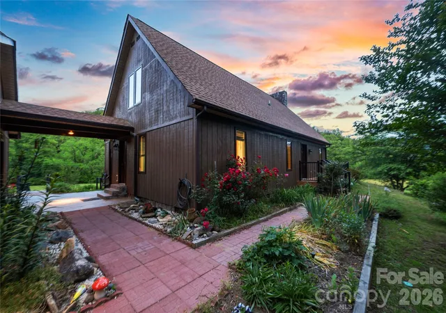 Photo 3 of Single family home for sale at 6029 Mulberry Church Rd, Lenoir, NC 28645 | MLS# 4380858 | Listing updated on 2026-09-30