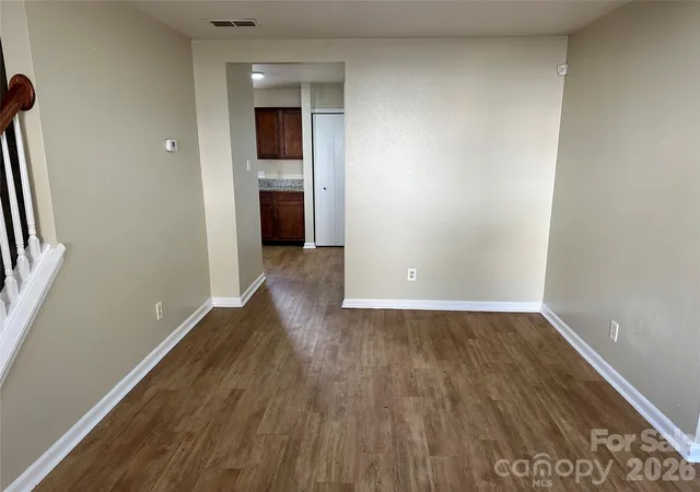 4th image of 3042 Meadow Knoll Dr, Charlotte, NC 28269 | MLS# 4380868