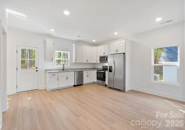 Homes for sale in Albemarle, NC | 1026 Walnut St, Albemarle, NC 28001 | MLS# 4380873