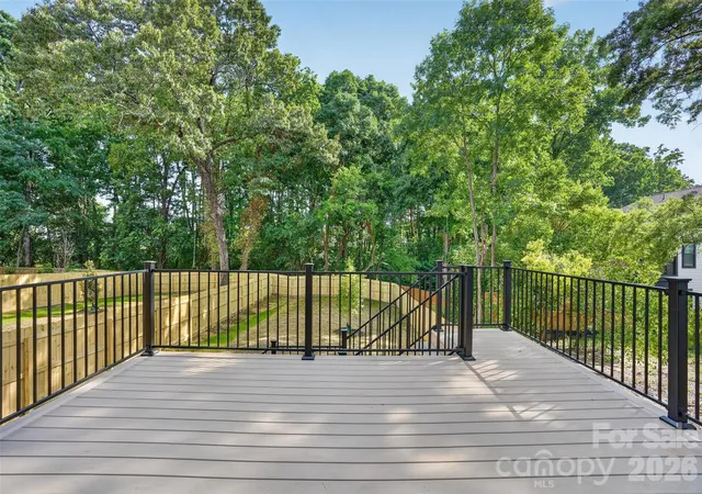 38th image of 421 W Cama St, Charlotte, NC 28217 | MLS# 4380920