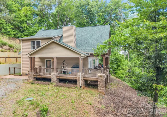 2nd image of 227 Snug Harbor Cir, Lake Lure, NC 28746 | MLS# 4380922