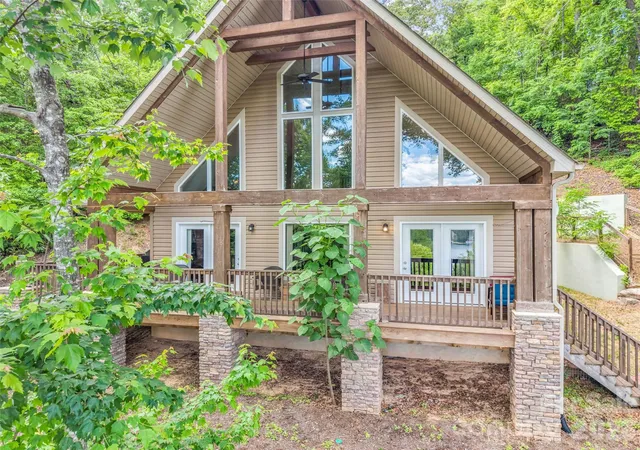 3rd image of 227 Snug Harbor Cir, Lake Lure, NC 28746 | MLS# 4380922
