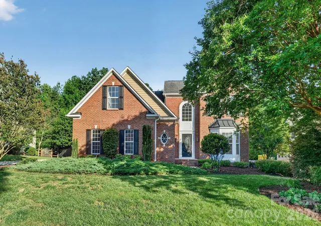 Homes for sale in Fort Mill, SC | 129 Doby Creek Ct, Fort Mill, SC 29715 | MLS# 4380954