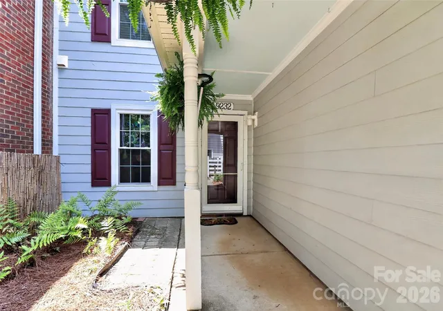 3rd image of 9232 Kings Canyon Dr, Charlotte, NC 28210 | MLS# 4380985
