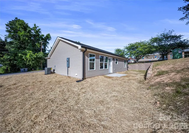19th image of 301 W 9th St, Kannapolis, NC 28081 | MLS# 4381033
