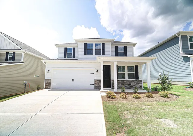 Homes for sale in Denver, NC | 5011 Twin River Dr, Denver, NC 28037 | MLS# 4381050