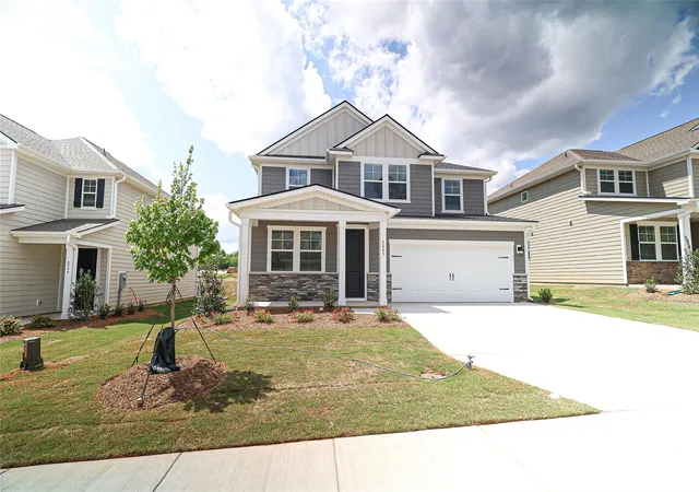 Homes for sale in Denver, NC | 5003 Twin River Dr, Denver, NC 28037 | MLS# 4381066