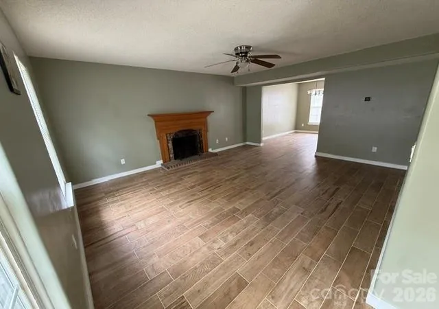 4th image of 1141 Cureton Pl, Charlotte, NC 28217 | MLS# 4381082