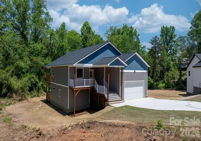 Homes for sale in Taylorsville, NC | 41 Tennyson Dr, Taylorsville, NC 28681 | MLS# 4381102